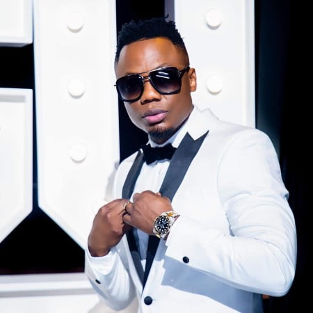 DJ Tira & Hume Da Muzika – KwaNtonga Ziyaduma