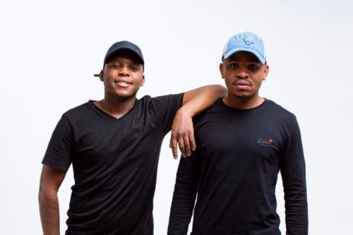 ThackzinDJ & TeeJay – Izitha