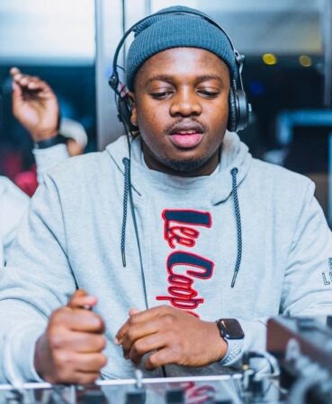 DJ Jaivane & Lastborn – Top Dawg Sessions Amapiano Mix