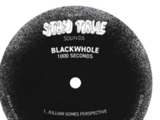 Blackwhole & Jullian Gomes – 1000 Seconds (Jullian Gomes Perspective)